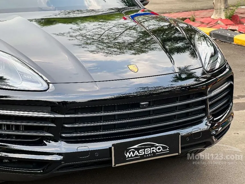 2023 Porsche Cayenne E-Hybrid Coupe SUV