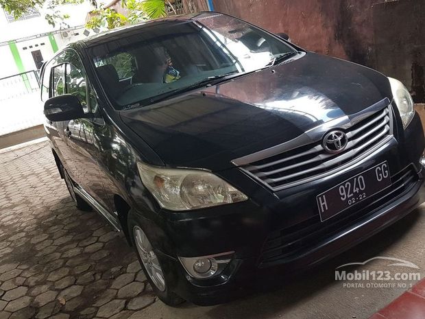 Toyota Kijang Innova Mobil bekas dijual di Yogyakarta 