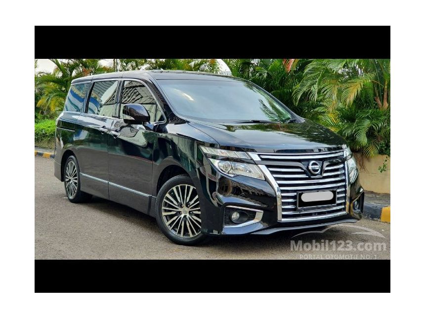 Nissan elgrand 2016