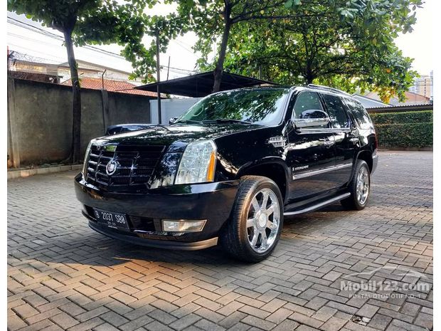 Escalade - Cadillac Murah - 17 mobil dijual di Indonesia 