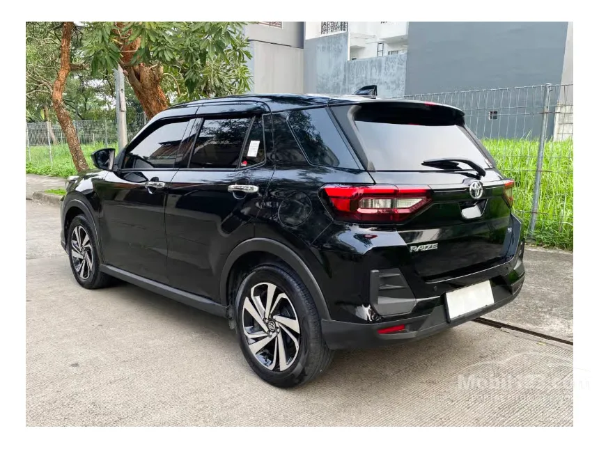 2025 Toyota Raize GR Sport (1 Tone) SUV