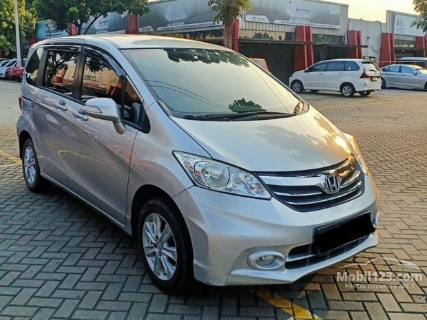 Freed Honda Murah 590 Mobil Dijual Di Indonesia Mobil123