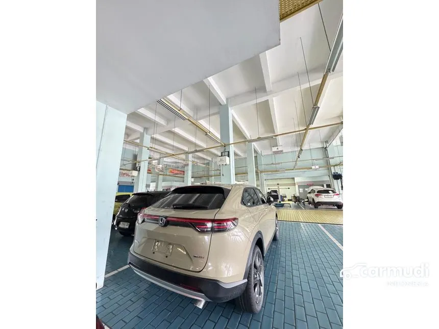 2025 Honda HR-V e:HEV SUV
