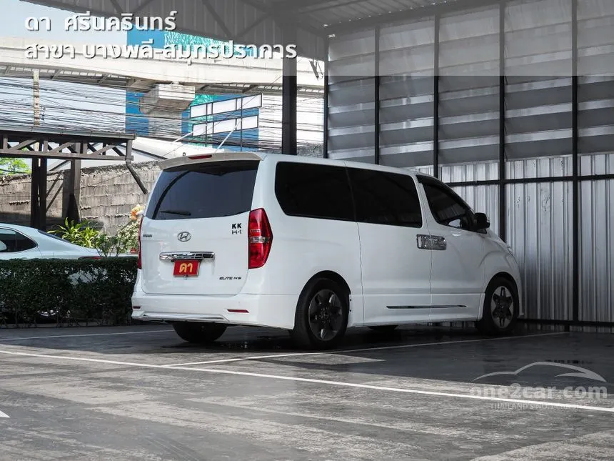 2022 Hyundai H-1 Elite NS Van