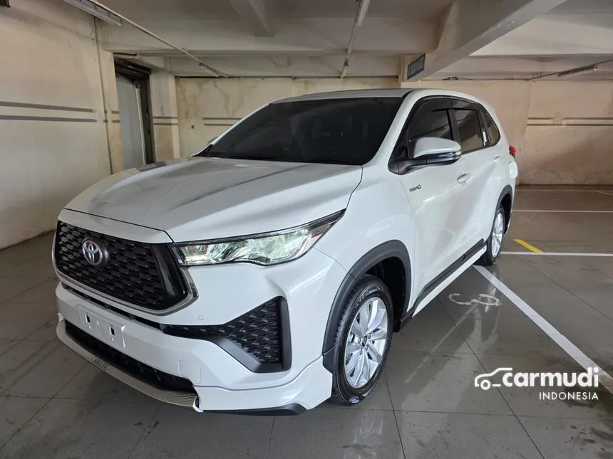 2025 Toyota Kijang Innova Zenix V HV (Premium Color) MPV