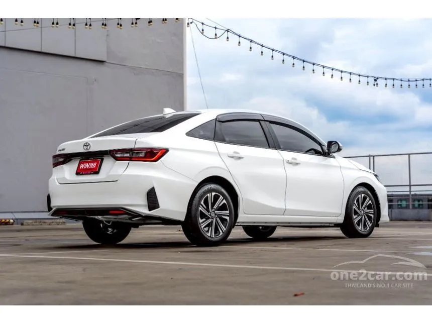 2023 Toyota Yaris Ativ Smart Sedan
