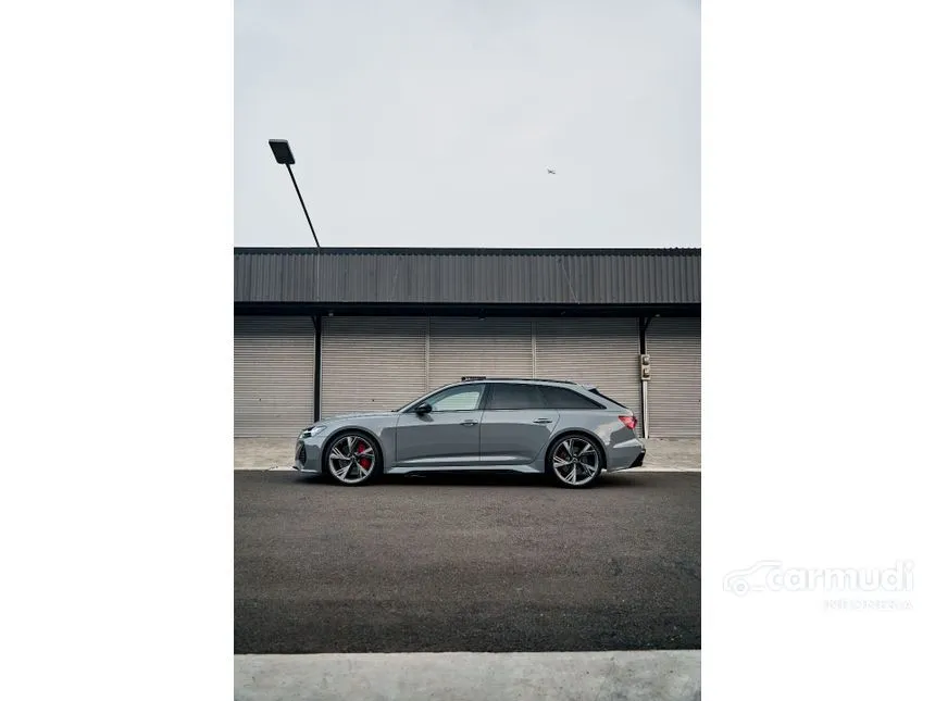 2023 Audi RS6 Avant Performance Wagon