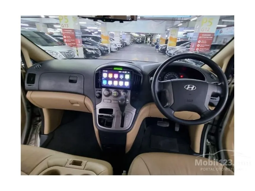 2013 Hyundai H-1 XG MPV