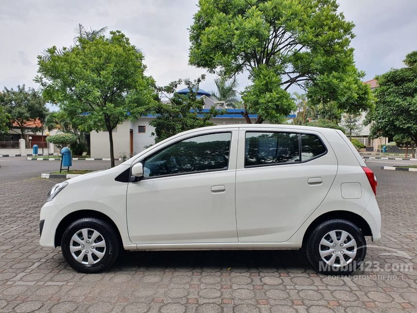 Jual Mobil  Daihatsu  Ayla  2021  M 1 0 di Jawa Barat Manual 