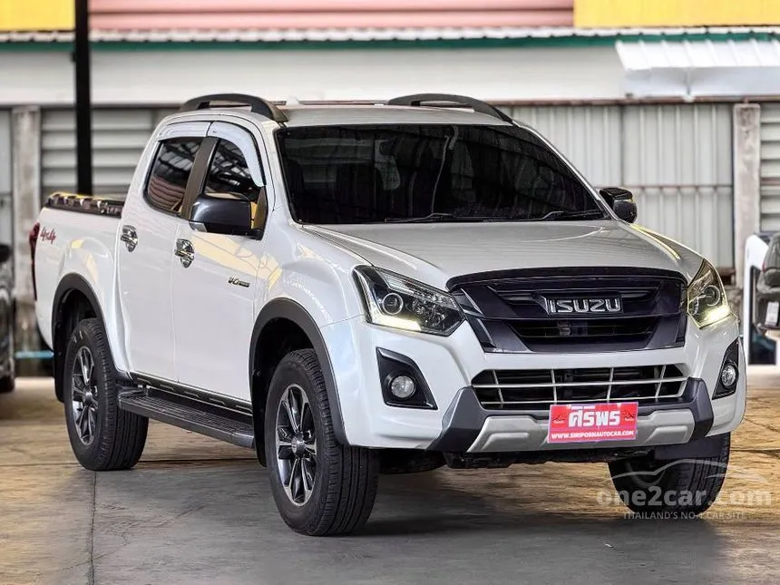 2017 Isuzu D-MAX Vcross Z-Prestige Cab-4 Pickup