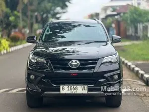 2019 Toyota Fortuner 2.7 SRZ TRD 4X2 SUV