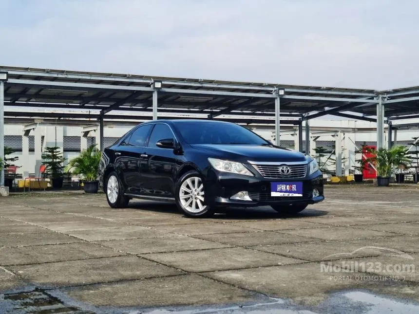 2013 Toyota Camry V Sedan