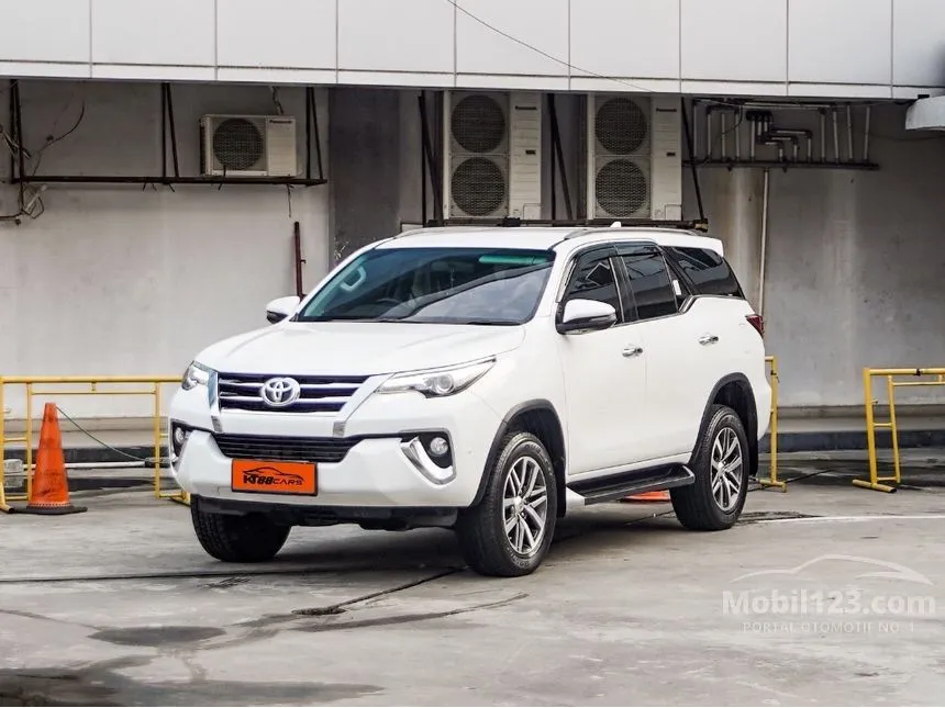 2019 Toyota Fortuner VRZ 4X2 SUV