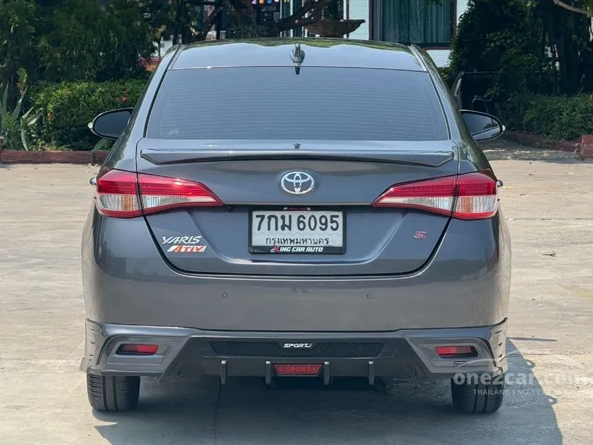 2018 Toyota Yaris Ativ S Sedan