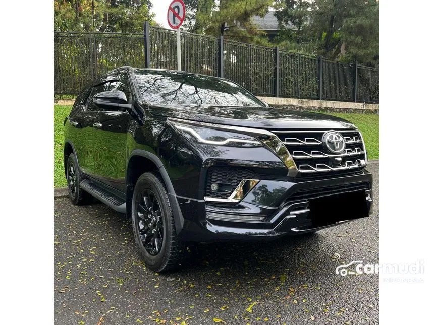 2023 Toyota Fortuner GR Sport 4X2 SUV