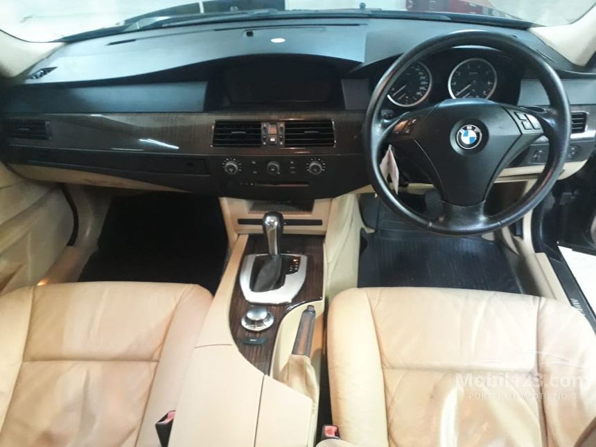 Jual Mobil  BMW  520i  2004  E60  2 2 di DKI Jakarta Automatic 