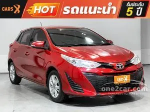 2017 Toyota YARIS 1.2 E Hatchback