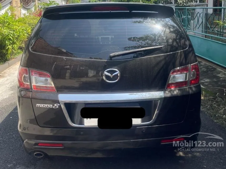 2012 Mazda 8 MPV