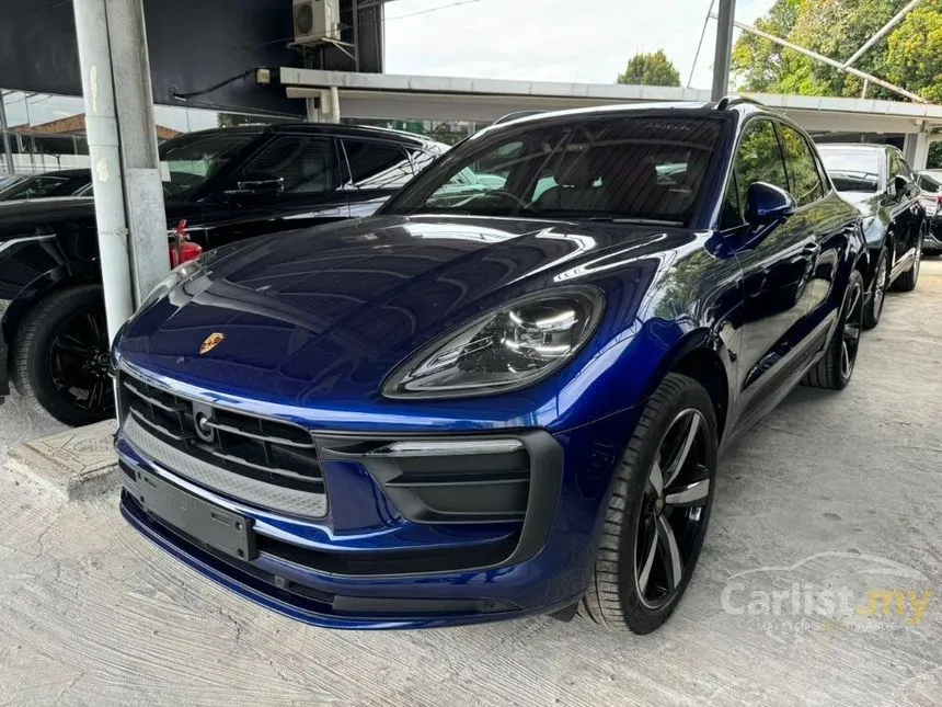 2022 Porsche Macan SUV