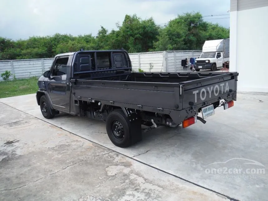 2025 Toyota Hilux Champ Attractive Package Pickup