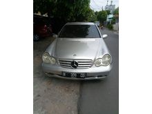 2002 Mercedes-Benz C200 2.0 Classic Sedan
