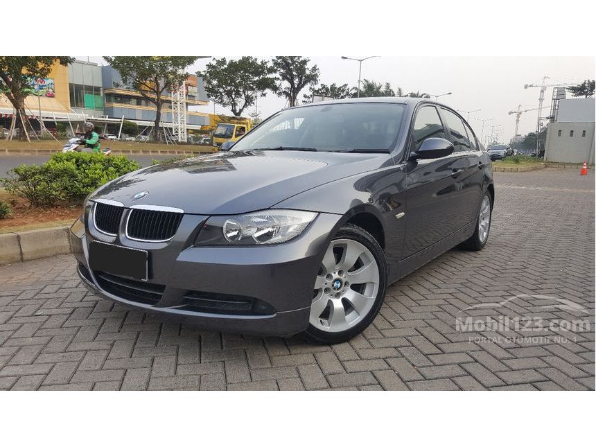 Jual Mobil  BMW  320i 2005  E90 2 0 di Banten Automatic Sedan  