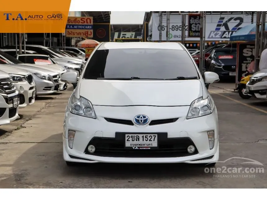 2013 Toyota PRIUS Hybrid TRD Sportivo Hatchback