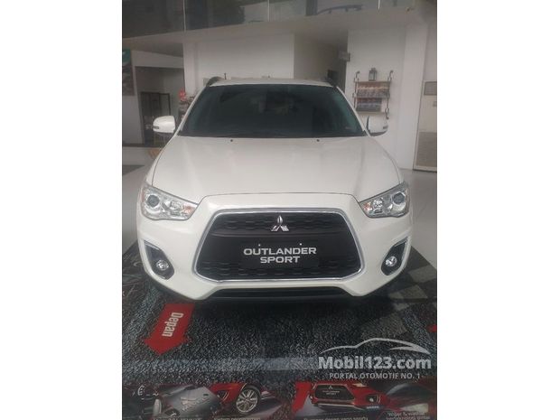 Mitsubishi Outlander Sport Mobil  Bekas  Baru dijual di 