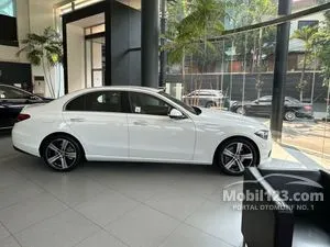 2024 Mercedes-Benz C200 1.5 Avantgarde Line Sedan