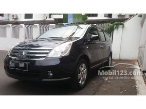Nissan Grand Livina Mobil bekas dijual di Dki-jakarta 