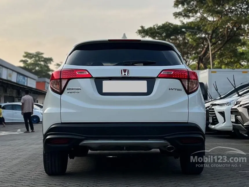 2017 Honda HR-V E SUV