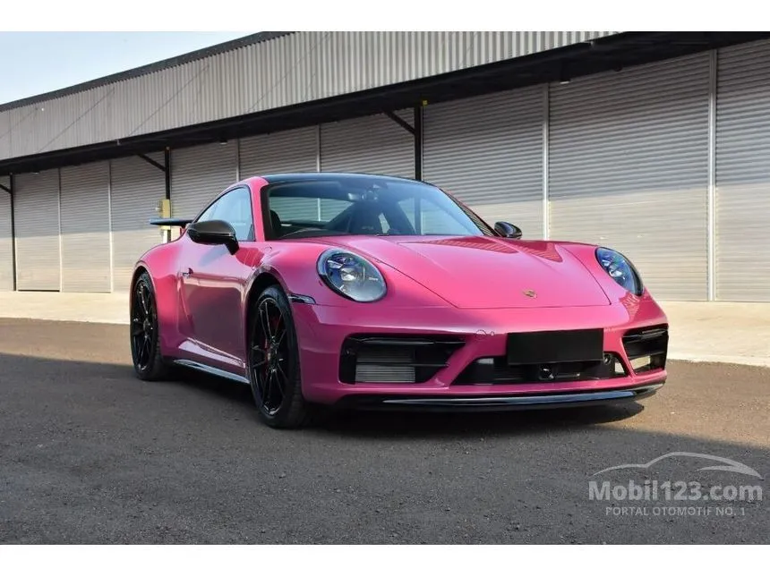 2023 Porsche 911 Carrera GTS Coupe