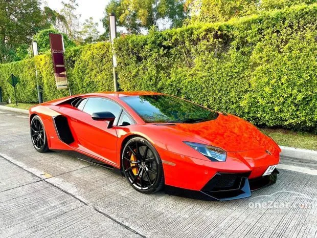 used-lamborghini-find-local-dealers-sellers-one2car