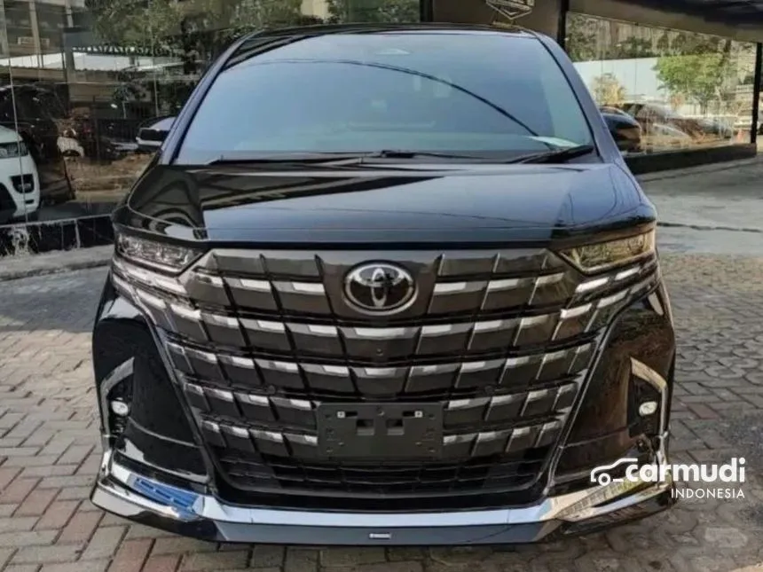 2024 Toyota Alphard HEV MPV