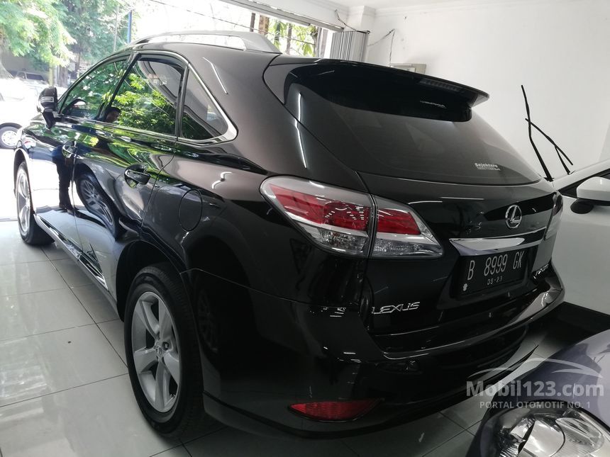 Jual Mobil  Lexus  RX270 2013 RX270 2 7 di Jawa Timur 