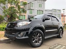 2014 Toyota Fortuner 2.5 G TRD SUV Reg.2015 Black Km80rb Record TDP.99JT