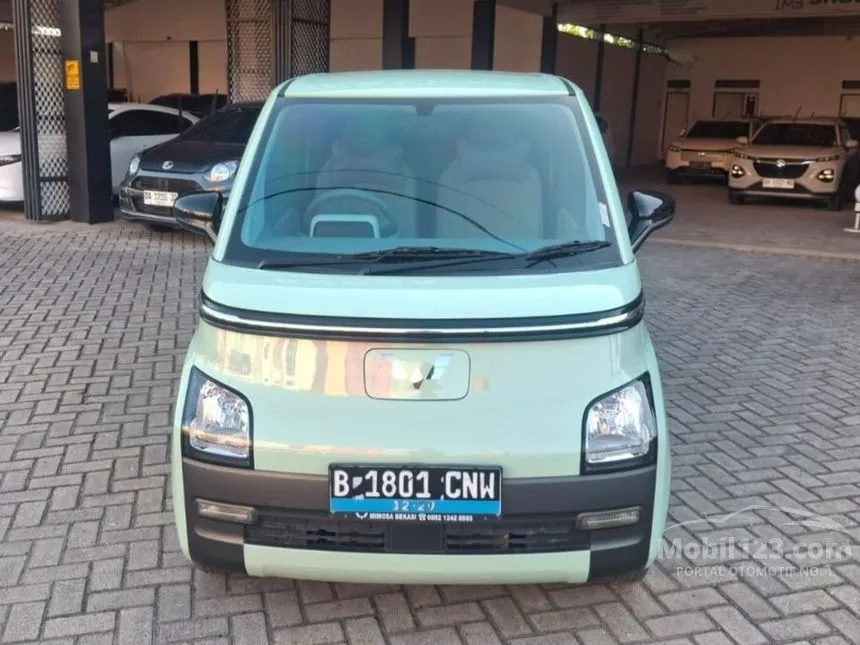 2024 Wuling Air EV Long Range Hatchback