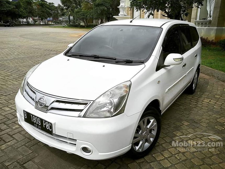 Jual Mobil  Nissan  Grand  Livina  2011 Ultimate  1 5 di Banten 