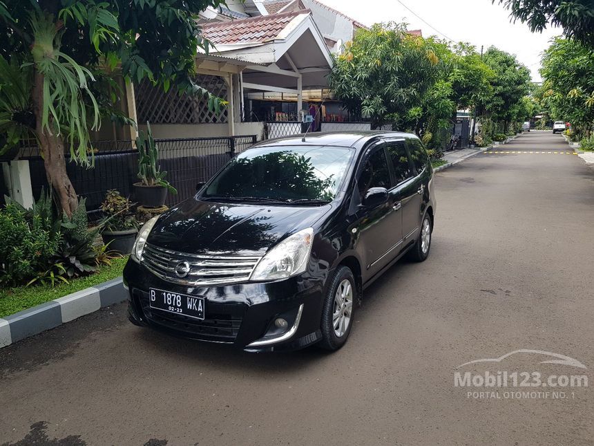 Jual Mobil  Nissan Grand  Livina  2013  XV  1 5  di DKI Jakarta 