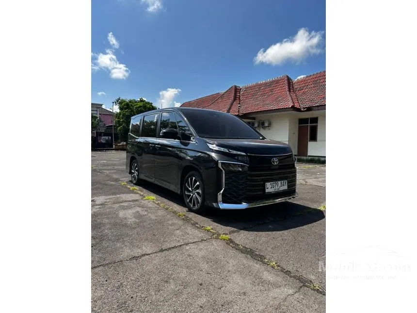 2023 Toyota Voxy (Non Premium Color) MPV