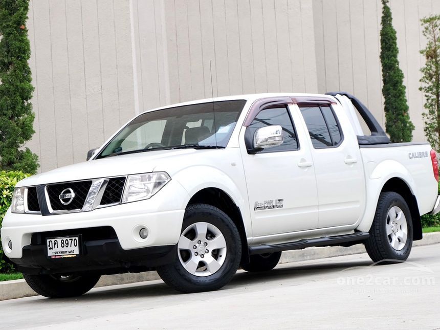 2009 Nissan Frontier Navara Calibre LE Pickup