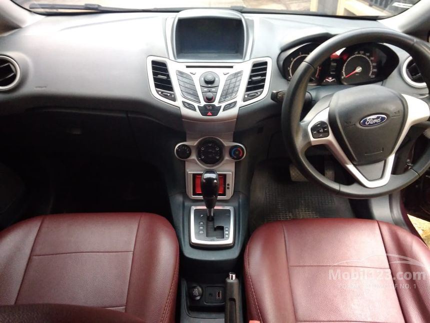 Jual Mobil  Ford  Fiesta  2013 Trend 1 4 di DKI Jakarta  