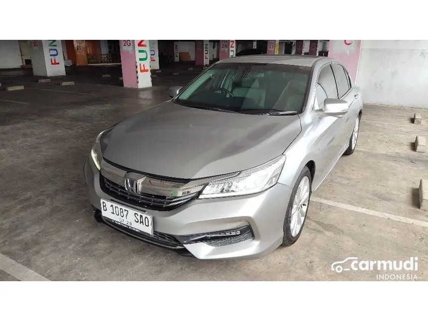 Jual Mobil Honda Accord 2017 VTi