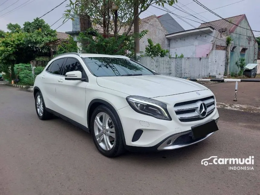 2015 Mercedes-Benz GLA200 Urban SUV