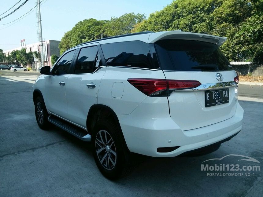 Jual Mobil Toyota Fortuner 2019 VRZ 2 4 di Jawa Barat 