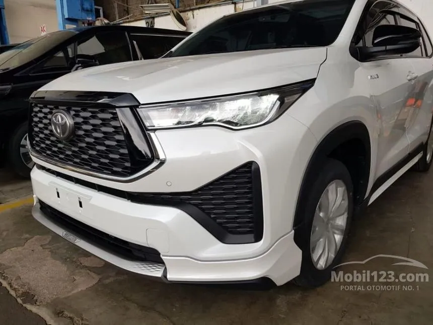 Jual Mobil Toyota Kijang Innova Zenix 2024 V HV 2.0 di Jawa Timur Automatic Wagon Putih Rp 549.000.000