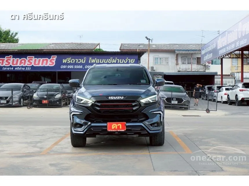 2024 Isuzu MU-X Elegant SUV