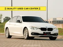 2018 BMW 320i 2.0 Sport Sedan LCI Facelift F30 Nik 2017 ( TDP 48jt ) Putih Kondisi Istimewa Bergaransi Dan Dijamin Siap Pakai #kawanmobilbekas