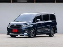 2015 Toyota VOXY 2.0 (ปี 14-17) ZS Van