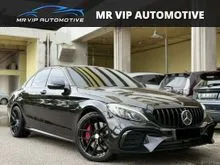 2018 Mercedes-Benz AMG C43 3.0 4MATIC Sedan FULL SET E63 BODYKIT CARBON STERRING CARBON BONET FULL CAR AMBIENT LIGHT WIRELESS APPLE CAR PLAY PANOROMIC